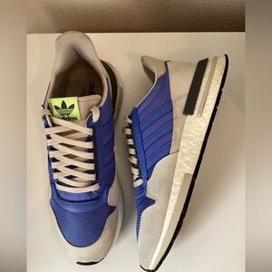 Adidas Men's Blue and Cream Sneakers